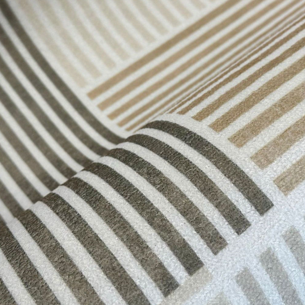 Tapis uni de couleur crème