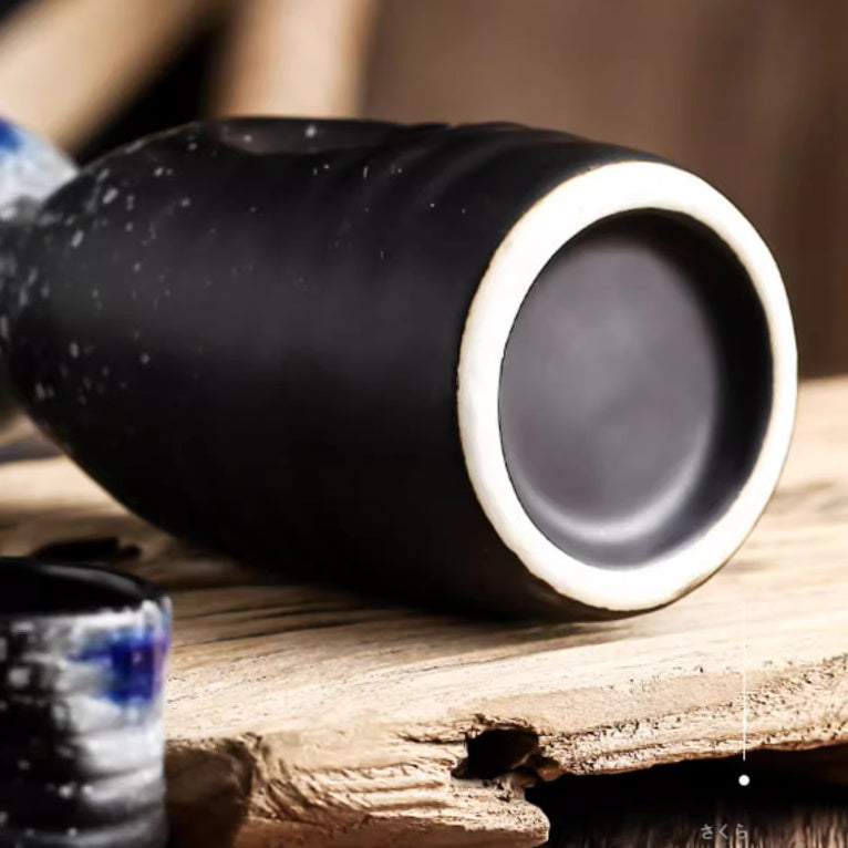 Service à saké rétro avec bouteille de vin en céramique