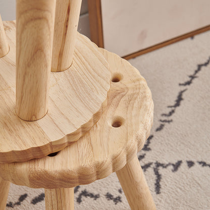 Petit banc à l'ancienne en bois massif